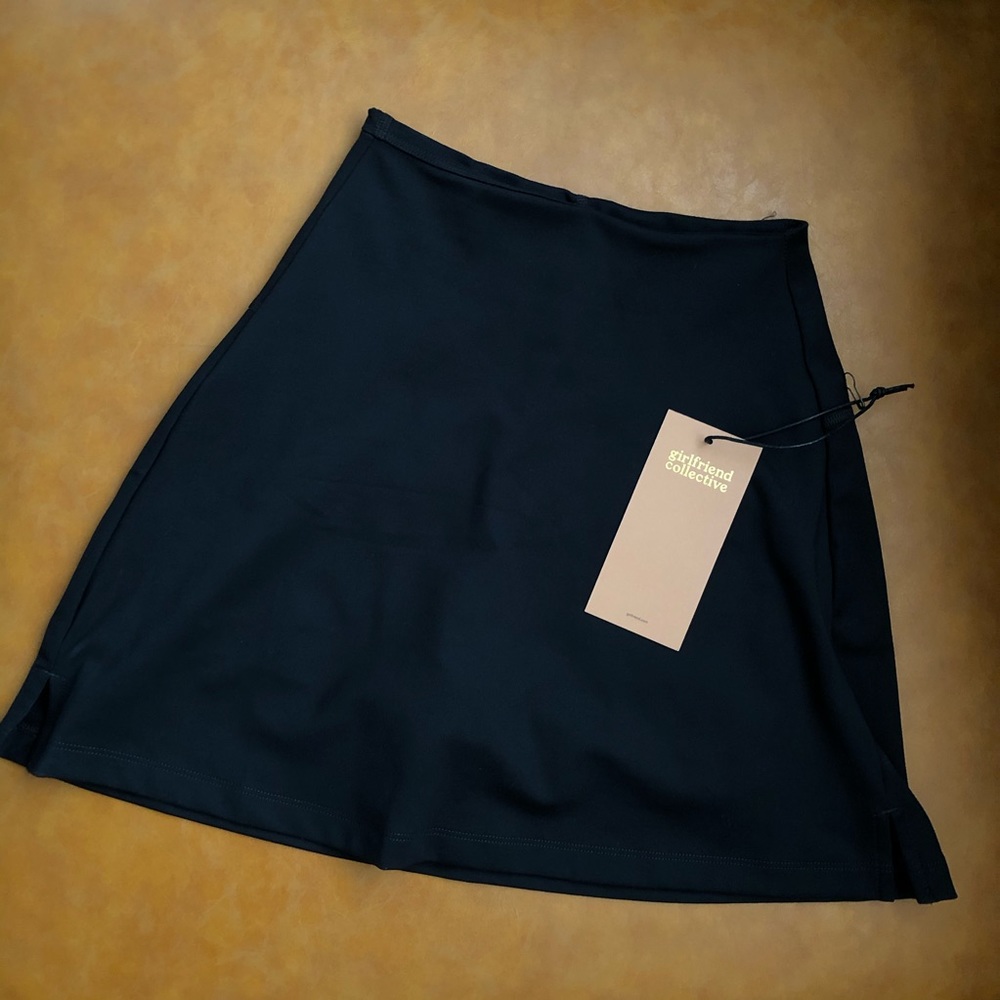 🖍SOLD🖍Black Girlfriend Collective NWT Skort XXS